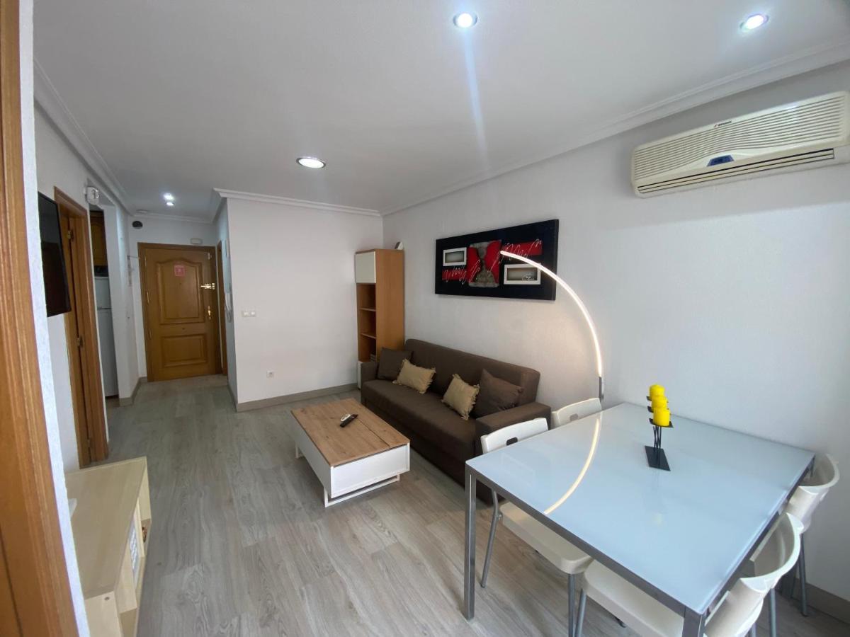 Homely Apartments Las Salinas 또레비에하 외부 사진